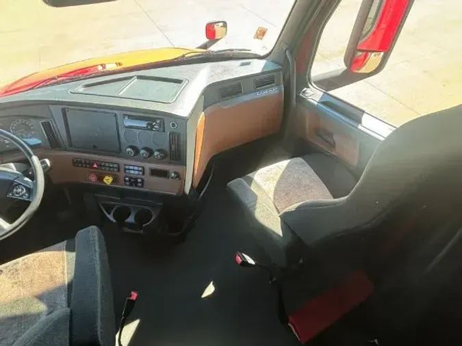 2020 Freightliner New Cascadia 126