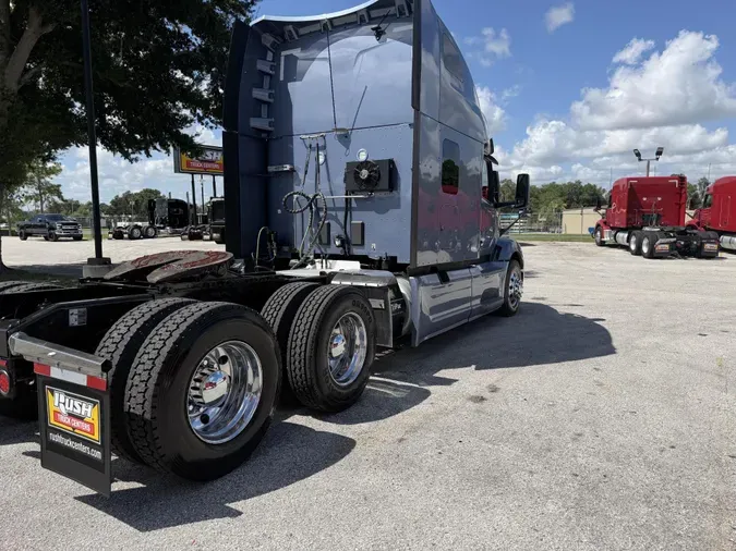 2023 Peterbilt 579