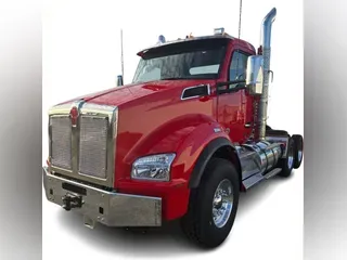 2026 Kenworth T880