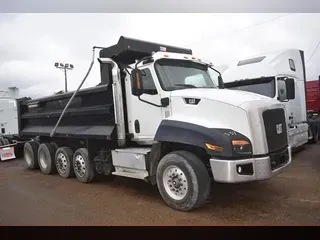 2015 CATERPILLAR CT660S