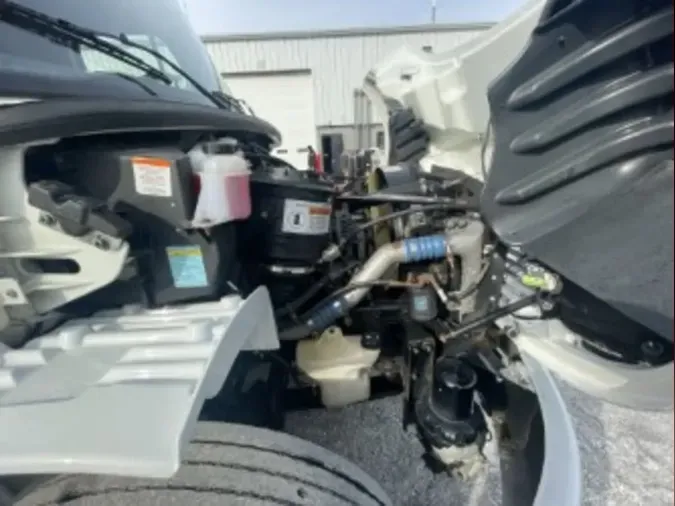 2019 FREIGHTLINER/MERCEDES M2 106