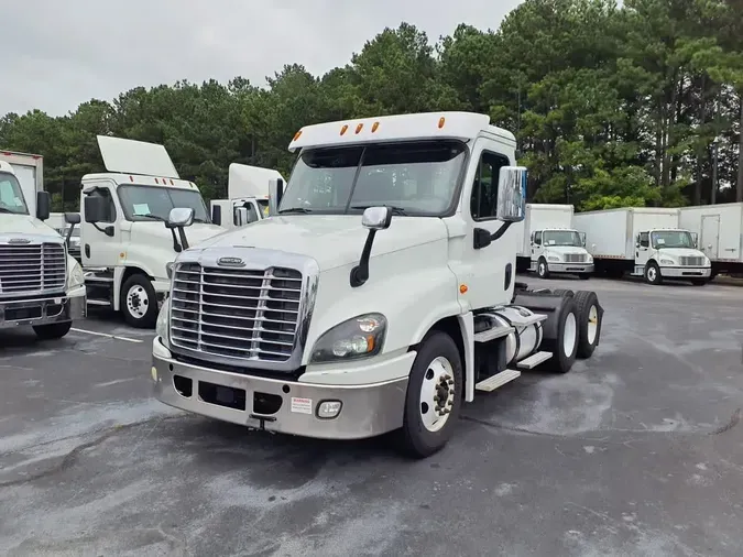 2019 FREIGHTLINER CASCADIA 125