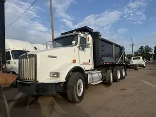 2011 KENWORTH T800