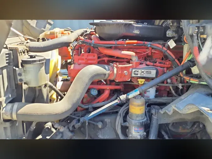 2020 NAVISTAR INTERNATIONAL LT625 SLPR CAB