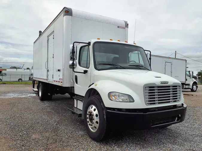 2018 FREIGHTLINER/MERCEDES M2 106