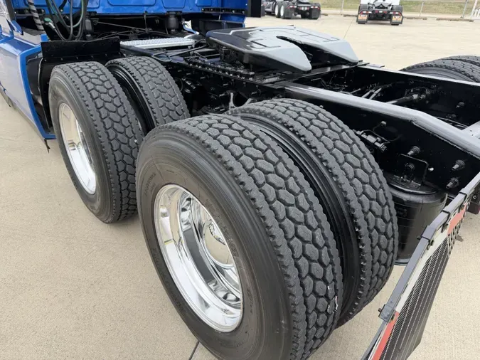 2022 International LT625