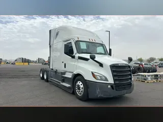 2023 Freightliner Cascadia 126