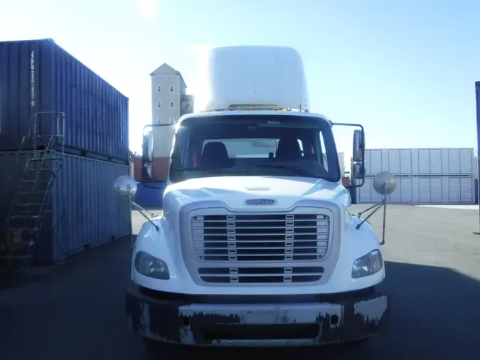 2020 FREIGHTLINER/MERCEDES M2-112