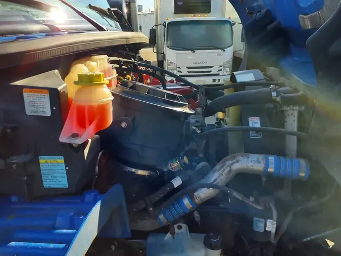 2020 FREIGHTLINER/MERCEDES M2 106