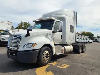2019 NAVISTAR INTERNATIONAL LT625 SLPR CAB