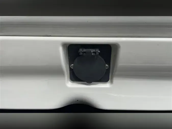2019 FREIGHTLINER CA126