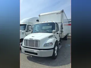 2019 FREIGHTLINER M2 106