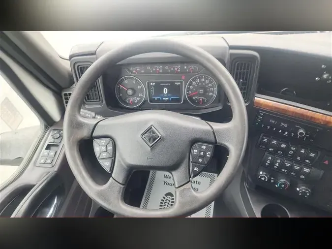 2022 INTERNATIONAL LT