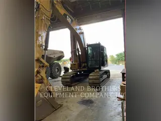2019 CATERPILLAR 318F