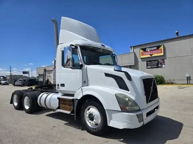 2016 Volvo VNL64T300a3e316271525053835a1329a22228353