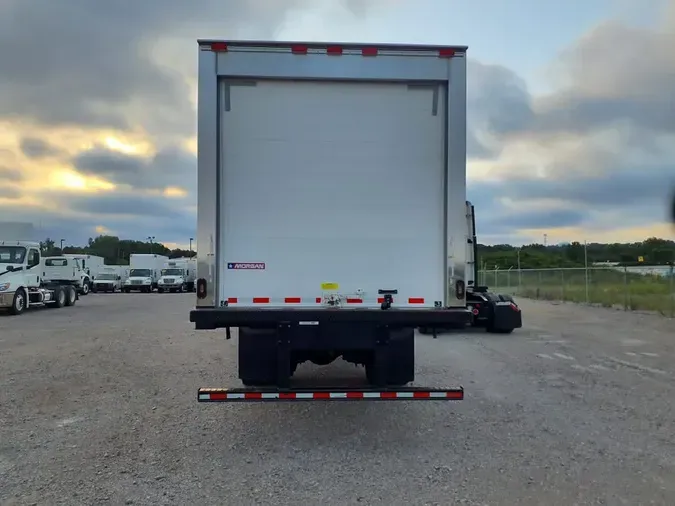 2020 FREIGHTLINER M2 106