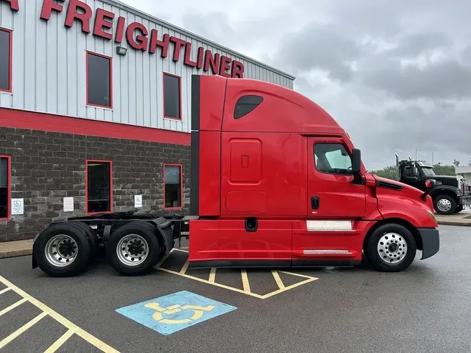 2022 Freightliner Cascadia&reg;