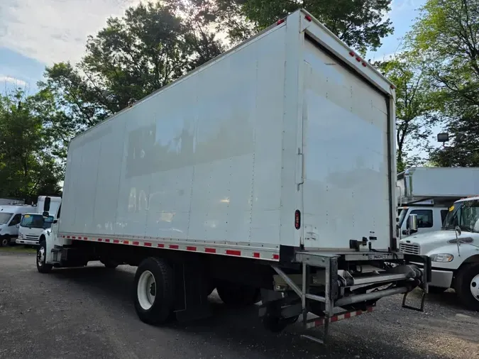 2019 FREIGHTLINER M2 106