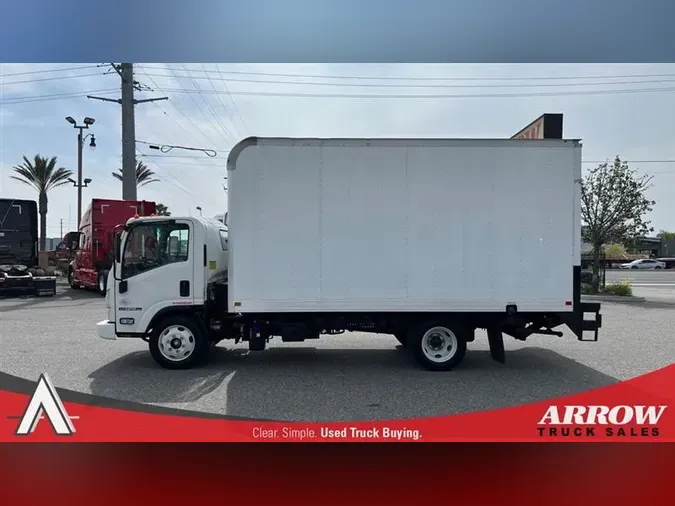 2021 ISUZU NPR-XD
