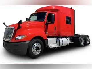 2018 International LT625
