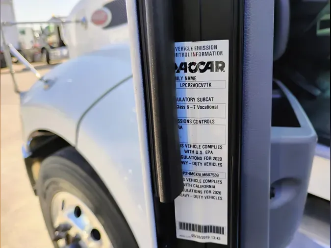 2020 Peterbilt 337a3eadb3aa6f114bb5b50c5acee2354a2