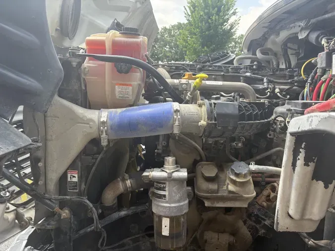 2020 Freightliner Cascadiaa3ef2b5b33747b76eaee20a9685ee954