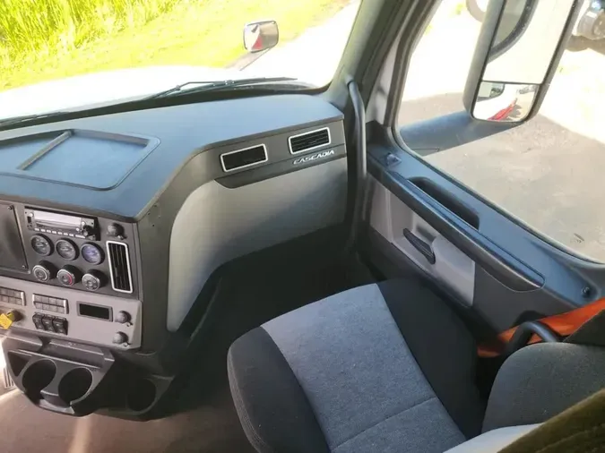 2023 Freightliner Cascadia&reg;