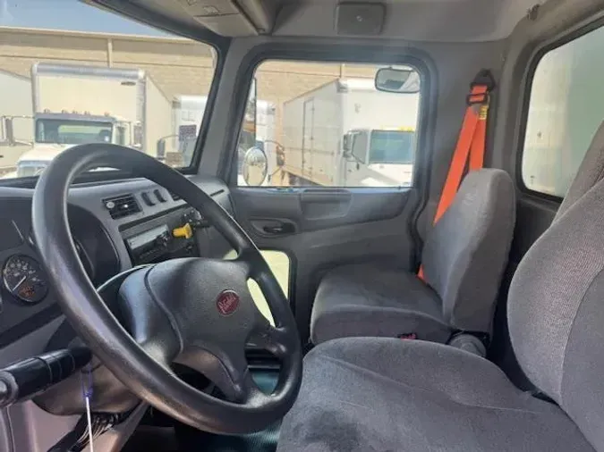 2020 Peterbilt 337