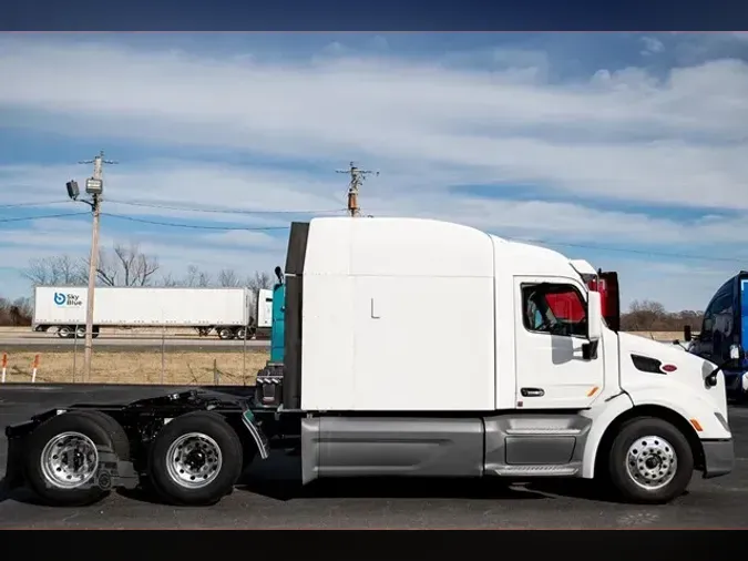 2018 PETERBILT 579