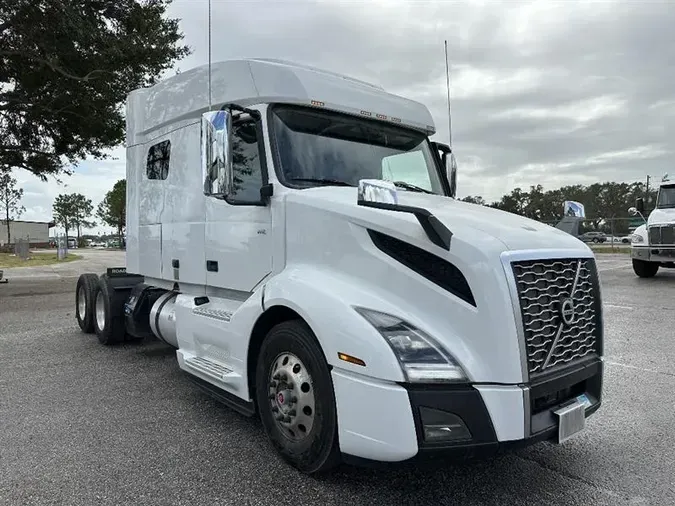 2021 VOLVO VNL740a3f5b70021ad1cb7f4acf45006152f21