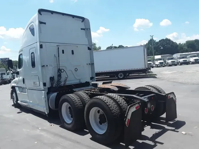 2019 FREIGHTLINER CASCADIA 125