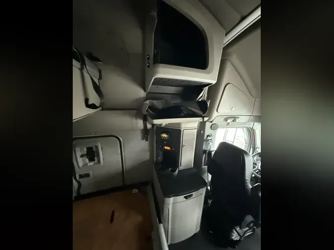2020 Peterbilt 579