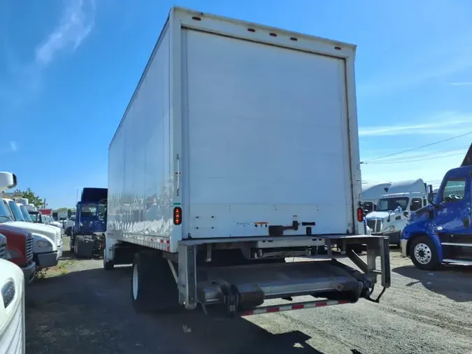 2018 FREIGHTLINER/MERCEDES M2 106