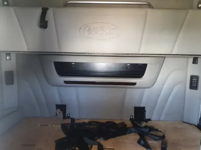 2021 PETERBILT 579a3fe643bb6c8c86786170ce6cda56279