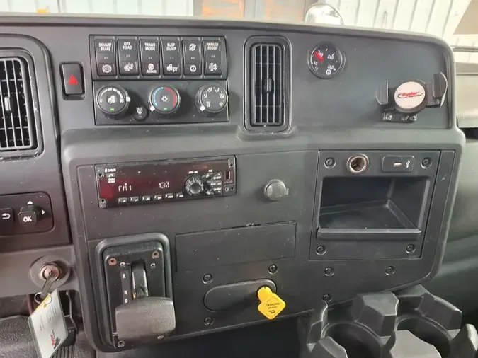 2020 NAVISTAR INTERNATIONAL MV607 (4X2)