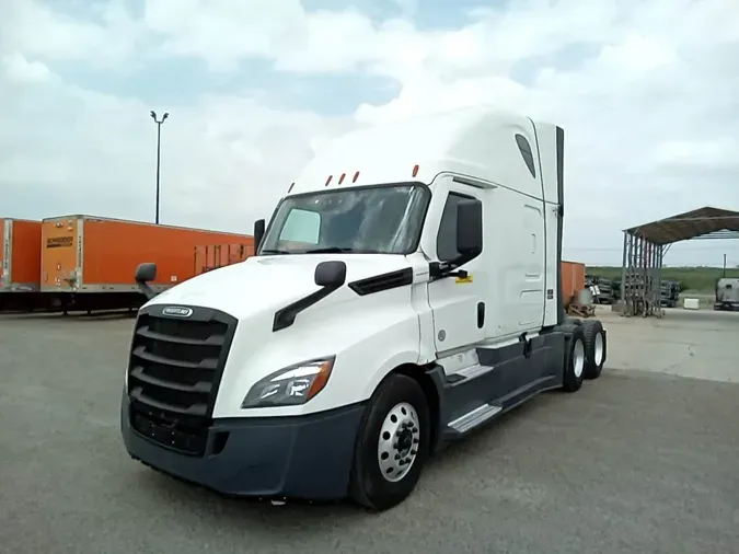 2021 Freightliner Cascadia