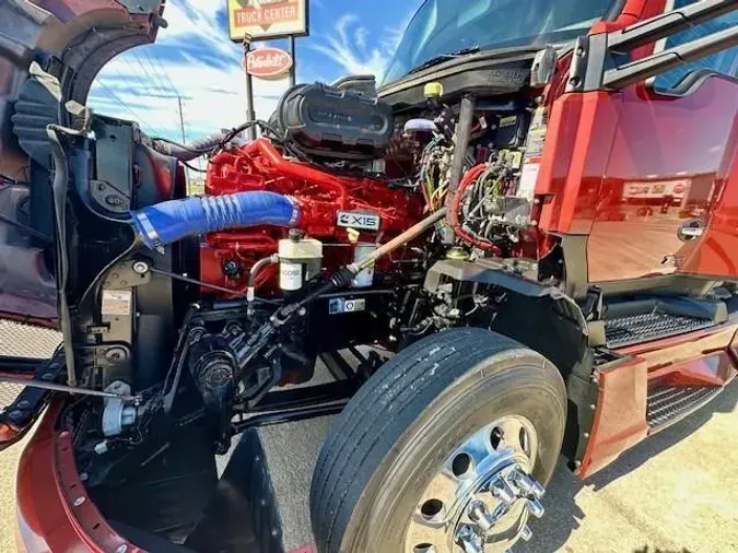 2023 Kenworth T680