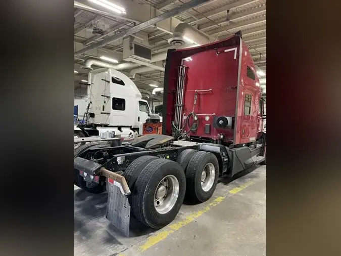 2022 KENWORTH T680
