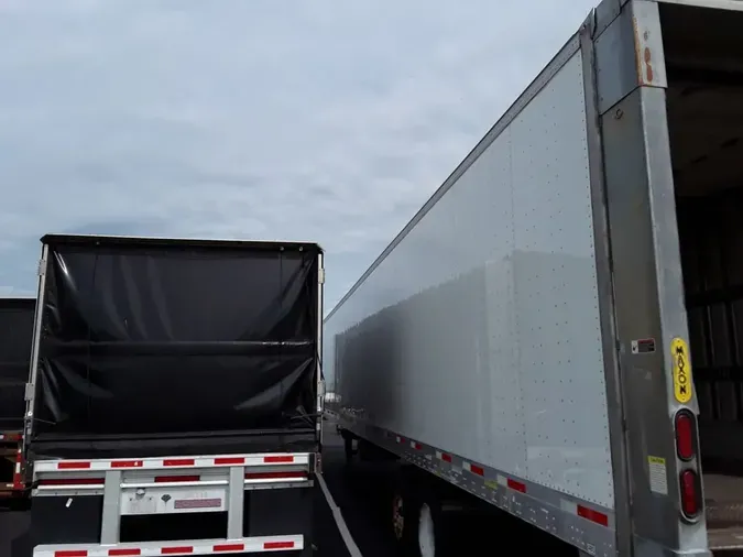 2017 UTILITY TRAILERS 4000DX 48/150/102
