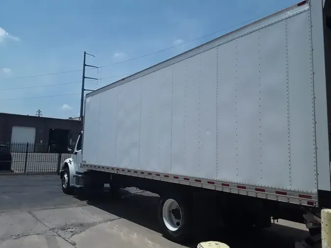 2019 FREIGHTLINER M2 106
