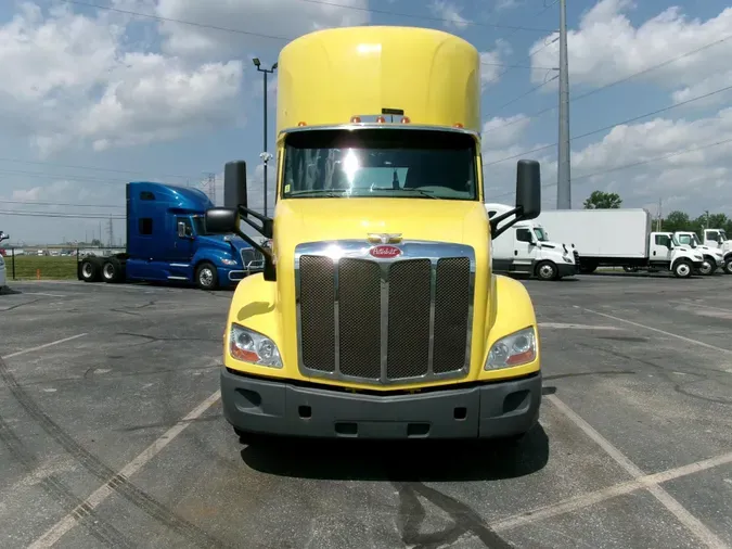 2020 Peterbilt 579