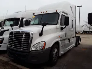 2016 Freightliner CASCADIA 125