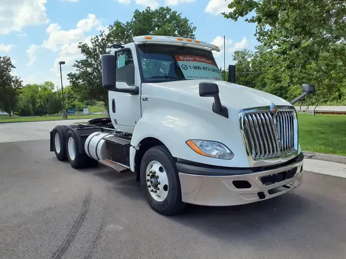 2020 NAVISTAR INTERNATIONAL LT625 DAYCAB T/A