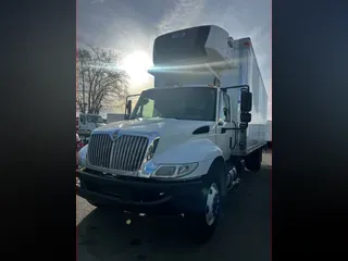 2017 NAVISTAR INTERNATIONAL 4300