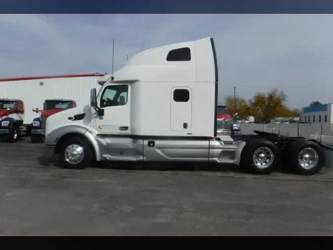 2021 Peterbilt 579