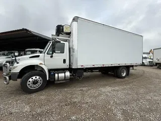 2017 INTERNATIONAL DURASTAR 4300