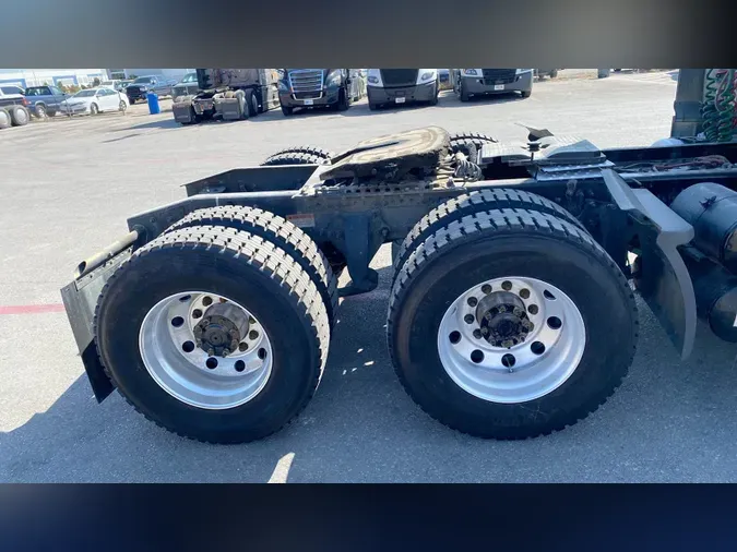 2020 Freightliner Cascadia 126a42bf81d688bf7652756e849dffde47a