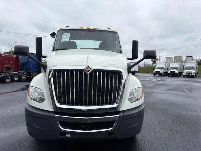 2020 International LT625