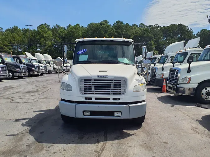 2017 FREIGHTLINER/MERCEDES M2 106