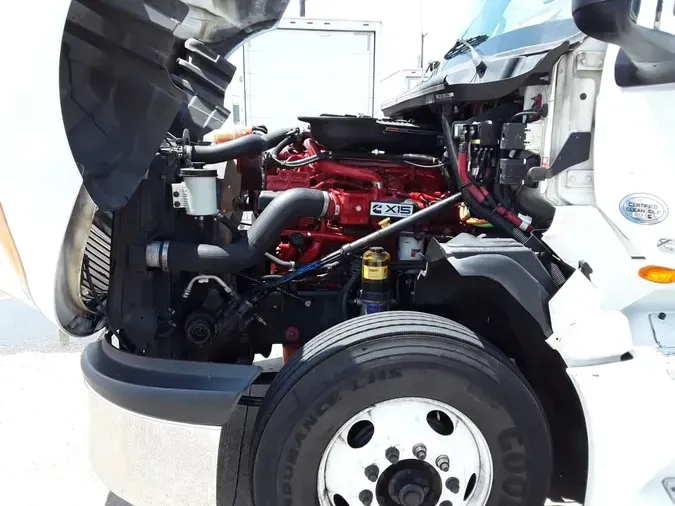 2019 NAVISTAR INTERNATIONAL LT625 SLPR CAB